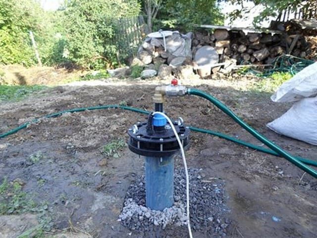 Водоснабжение частного дома из скважины под ключ: провести воду из скважины цена